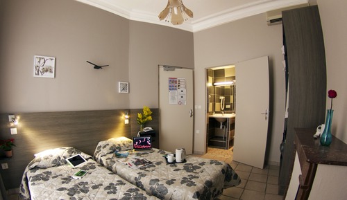 Habitación superior con 2 camas individuales