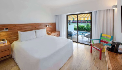 Vibe, Accessible 1 King size bed, non-smoking