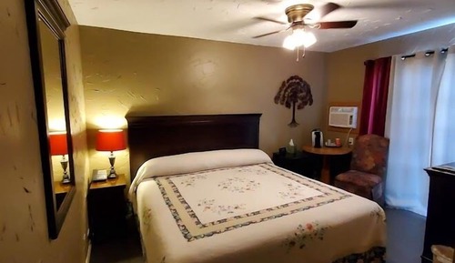 King Room