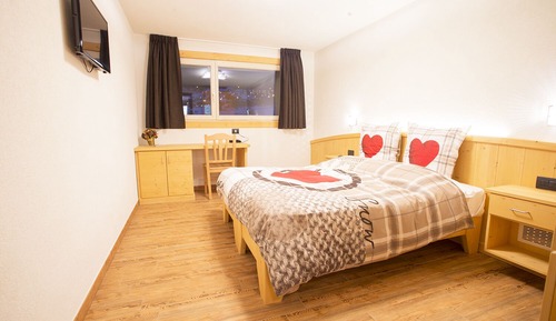 Apartamento, cocina básica (4 people)