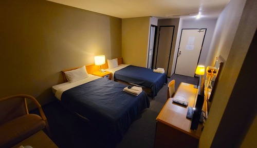 Habitación con 2 camas individuales