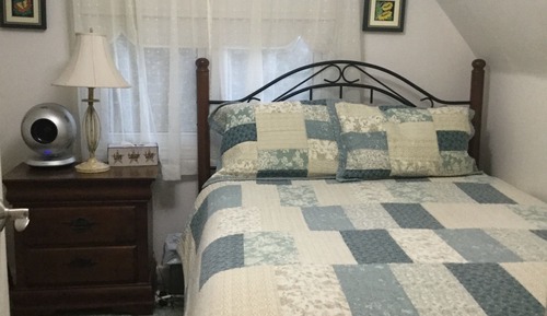 Apartamento ejecutivo, 2 habitaciones, cocina, vistas al jardín