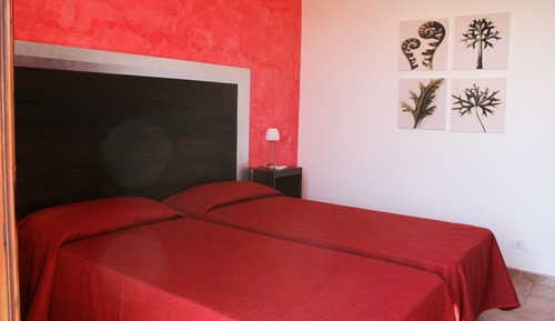 Habitación clásica con 1 cama doble o 2 individuales