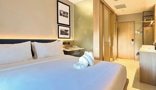 HARRIS Room