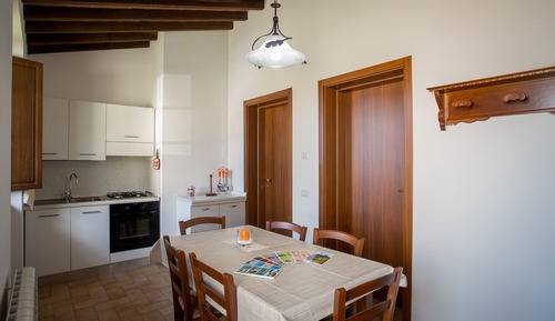 Apartamento clásico, 2 habitaciones, vistas a la colina