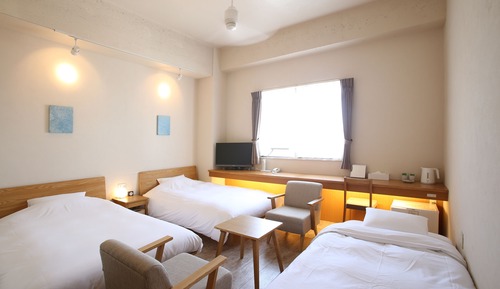Habitación superior con 2 camas individuales, no fumadores (22 sqm,housekeeping every 3 nights)