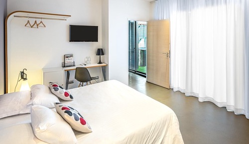 Habitación doble, baño privado