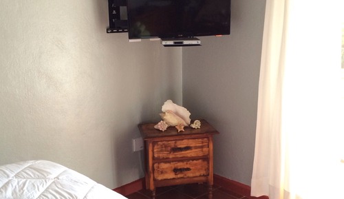 Deluxe Studio Suite