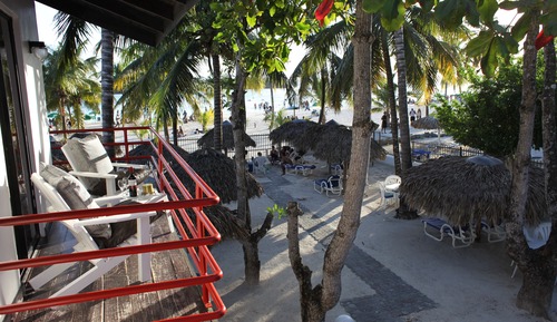 Deluxe Beachside Room