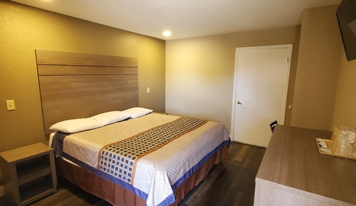 Habitación económica, 1 cama de matrimonio grande, accesible para personas con discapacidad