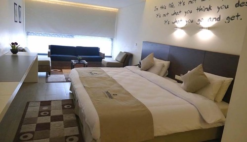 Standard Junior Suite 