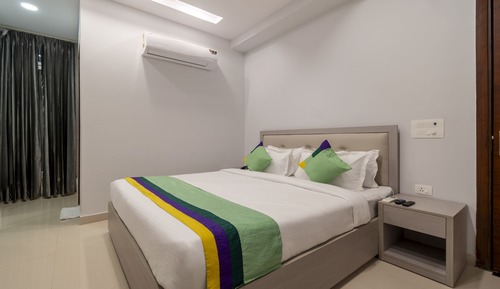 Habitación estándar con 1 cama doble o 2 individuales