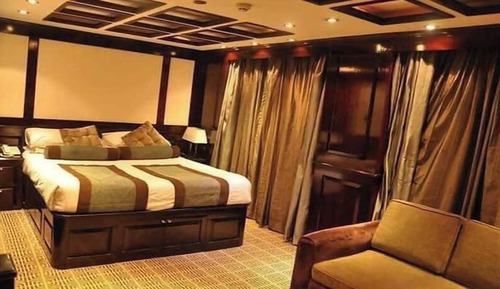 Habitación de lujo doble, 1 cama doble, balcón
