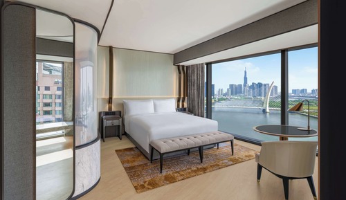 Suite Deluxe, 1 cama de matrimonio grande, vistas al río, en esquina