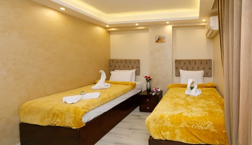 Habitación de lujo con 1 cama doble o 2 individuales