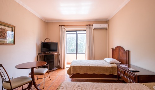 Habitación estándar con 2 camas individuales, 2 camas individuales, vistas a la ciudad