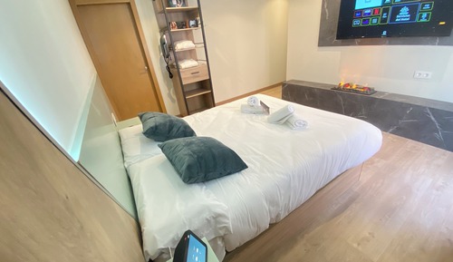 Habitación de diseño con 1 cama doble o 2 individuales