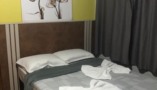 Habitación Confort con 1 cama doble o 2 individuales