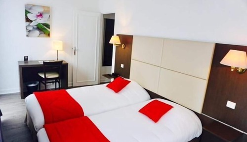 Habitación estándar con 2 camas individuales