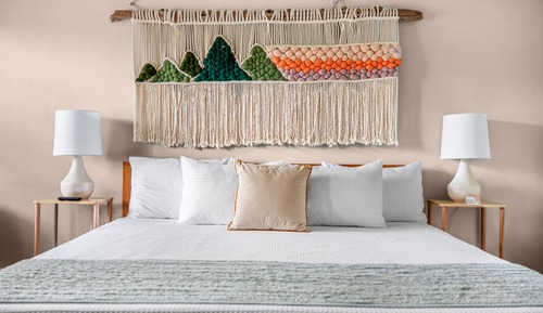 Habitación romántica, 1 cama de matrimonio grande, cocina básica, vistas a la piscina
