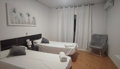 Basic Double Room, Private Bathroom