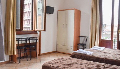Habitación triple básica