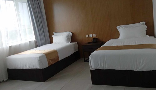 Habitación estándar con 2 camas individuales