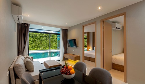 Suite familiar, acceso a la piscina (1 King Bed & 1 Single Bed)