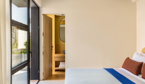 Cosy Room with Balcony