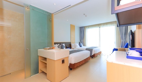 Habitación familiar, vistas al mar
