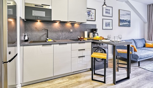 Apartament (11i/11)