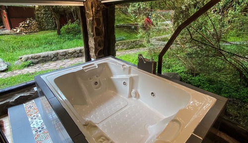 Suite superior, bañera de hidromasaje