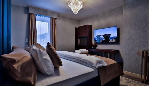 Deluxe Double with French balcony