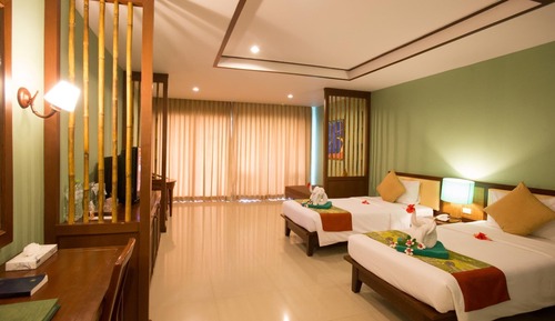 Deluxe Twin Room