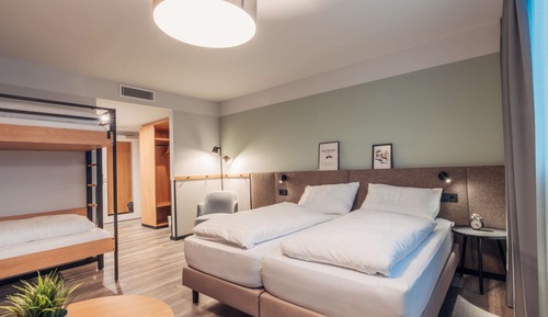Habitación cuádruple estándar