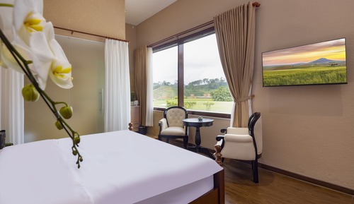 Habitación Deluxe doble, 1 cama de matrimonio grande, vistas a la montaña