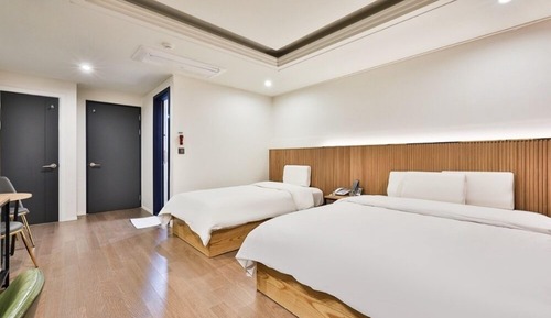 Habitación superior con 2 camas individuales