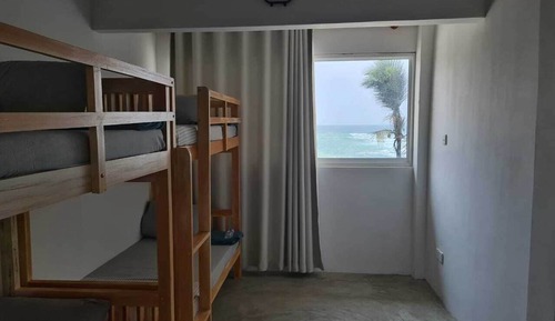 Dormitorio compartido superior