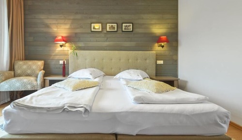Habitación estándar con 1 cama doble o 2 individuales