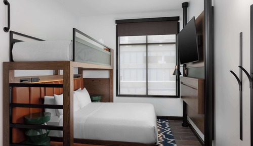 Habitación (Queen/Twin)