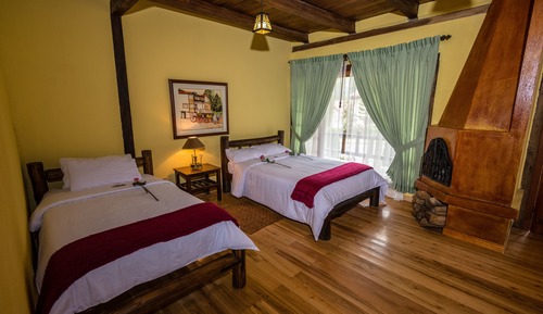 Habitación estándar con 1 cama doble o 2 individuales