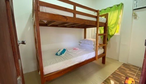 Dormitorio compartido básico, dormitorio mixto, no fumadores, vistas al jardín (S5A)