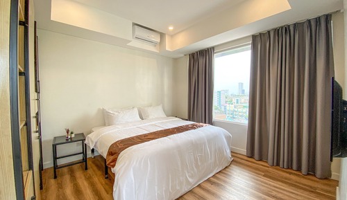 Habitación junior, 2 camas individuales, baño privado, vistas a la ciudad