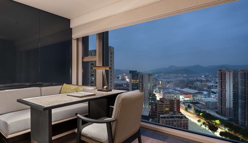 Habitación superior, 2 camas individuales, vistas a la ciudad