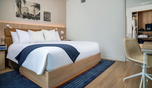 Cityview Two Bedroom Residences With Three Beds, Kitchen & Balcony