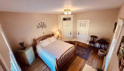 Habitación clásica doble, 1 cama de matrimonio grande, vistas a la montaña