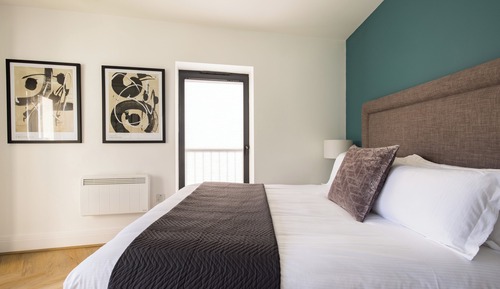 Apartamento, 2 habitaciones, balcón