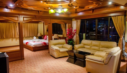 Roof Top Sea View Penthouse Jacuzzi Bar
