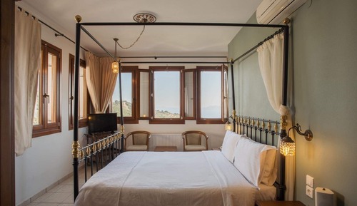 Exclusive Suite