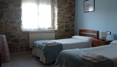 Habitación estándar, 2 camas individuales, vistas a la montaña, entresuelo